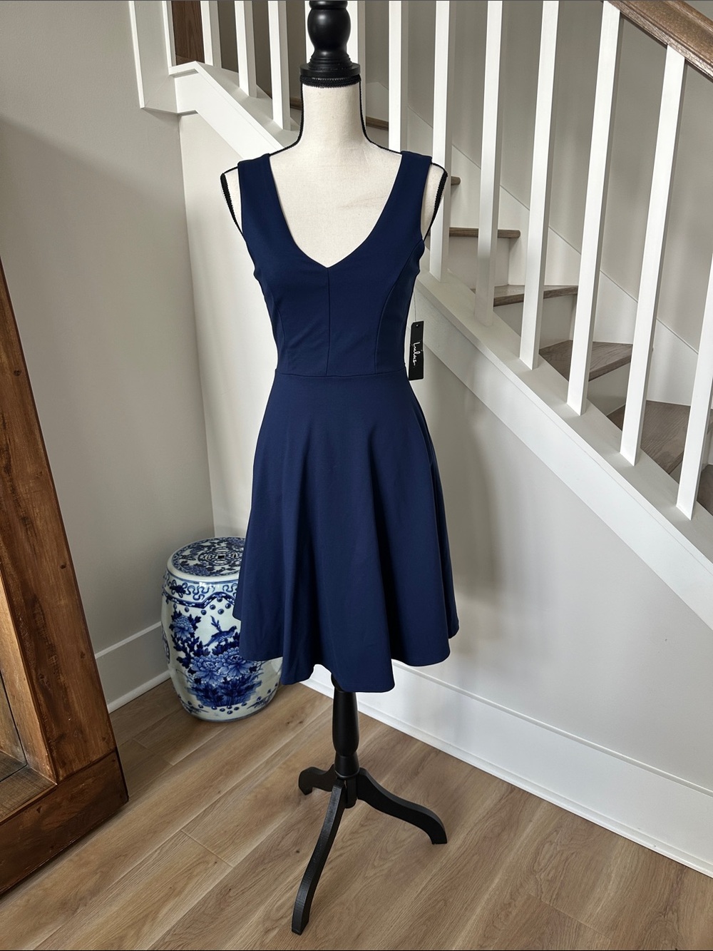 Lulu's Navy Sleeveless Fit-and-Flare Midi Dress